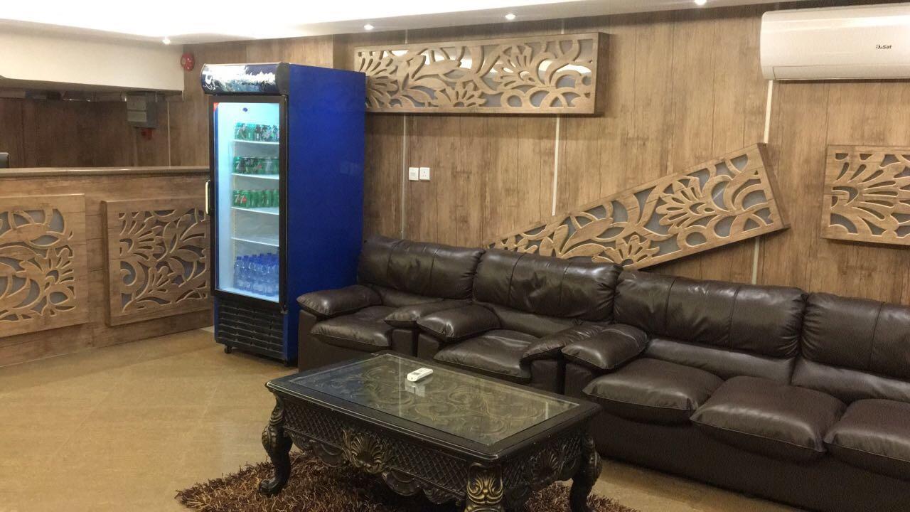 Ruoof Furnished Units Apartment 达曼 外观 照片